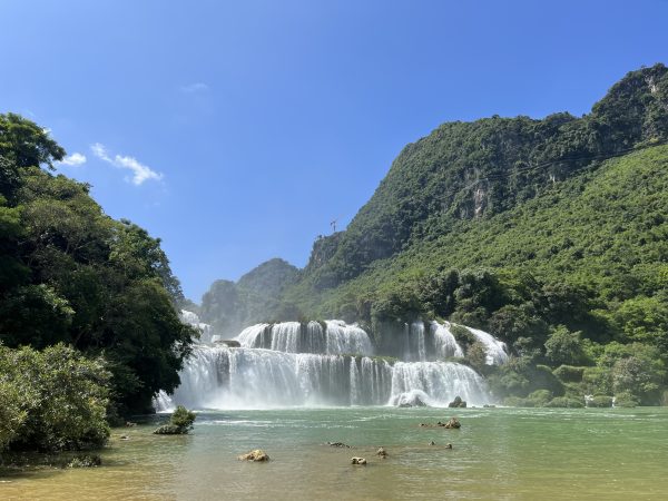 Ba Be Lake & Ban Gioc Waterfall 3 days