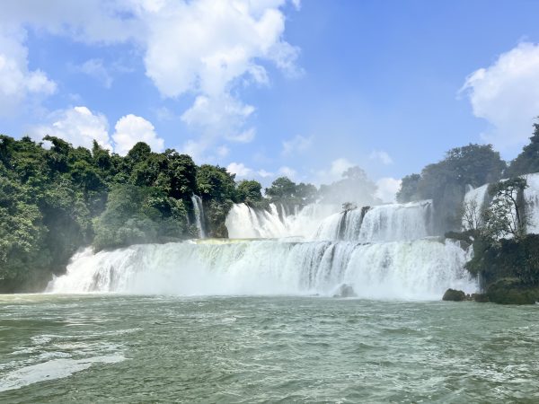 Ha Giang Peaks & Ban Gioc waterfall - Northern Wonders 4 days