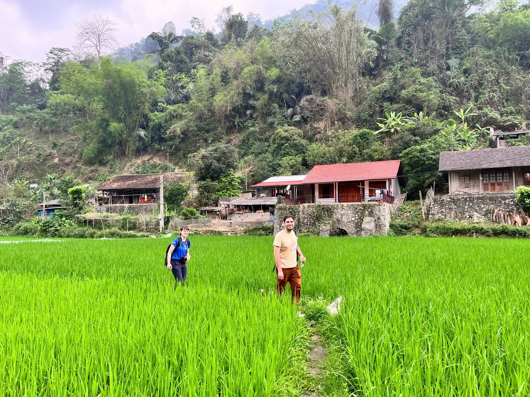 Ba Ba Lake & Ban Gioc Waterfall 3 days (3)