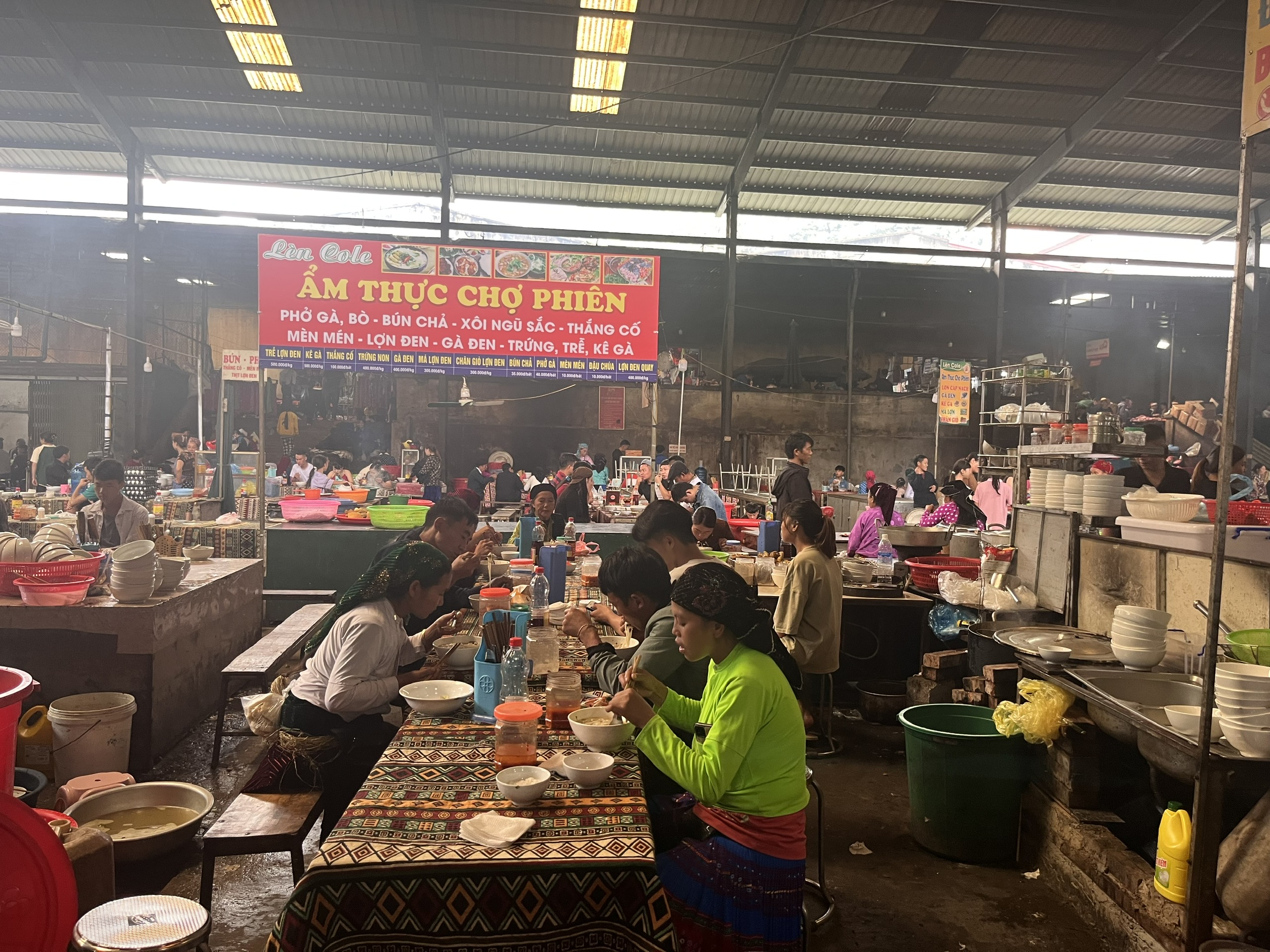 Ha Giang Loop Karst Plateau 4 Days (1)