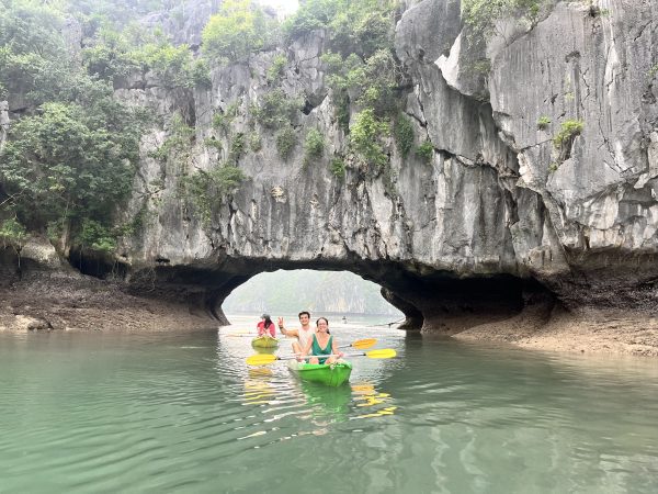 Cat Ba Island & Lan Ha Bay Discovery 2 days