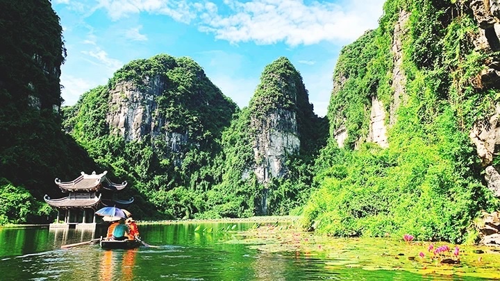 Ninh Binh Heritage & Adventure (3)