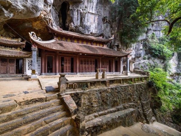 Ninh Binh Heritage and Adventure 2 days