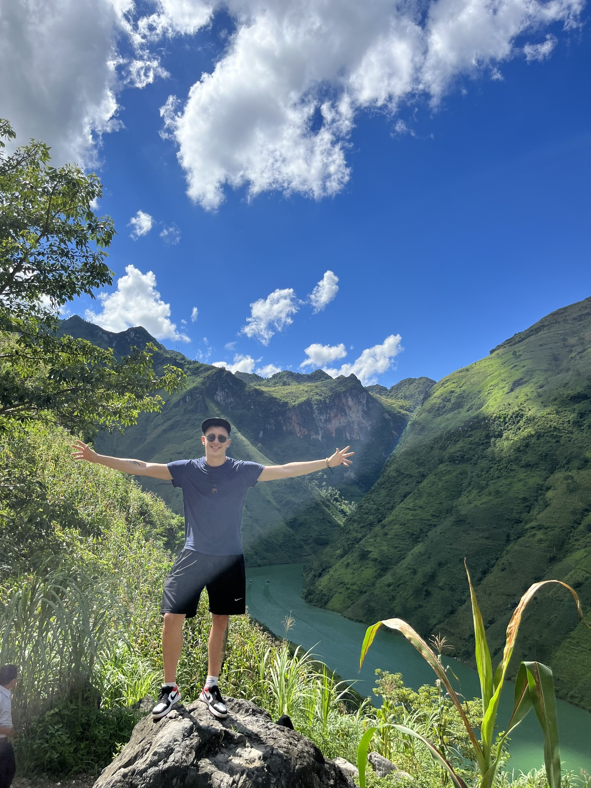 z7150040567260_3d3925b813a517ec834bf0db5ccbc7cc